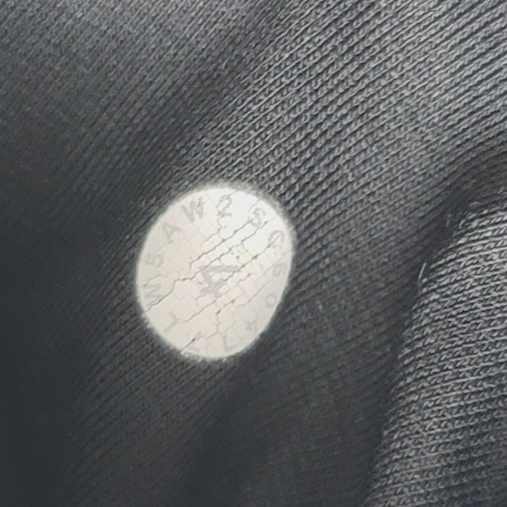 Lululemon low rise Nulux Black 22" cropped leggings size 4 - Picture 8 of 10